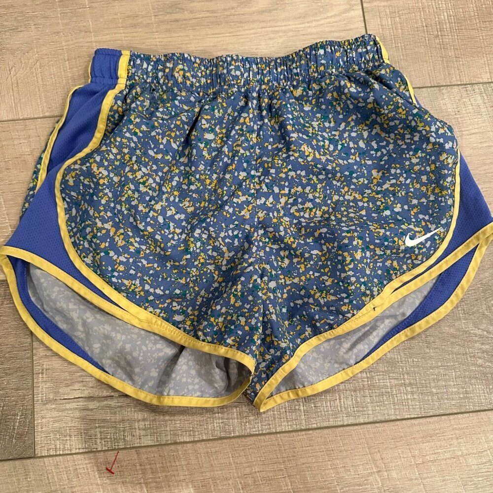 NIKE WOMENS YELLOW AND PURPLE DRI FIT PULL ON RUNNING SHORTS SIZE SMALL